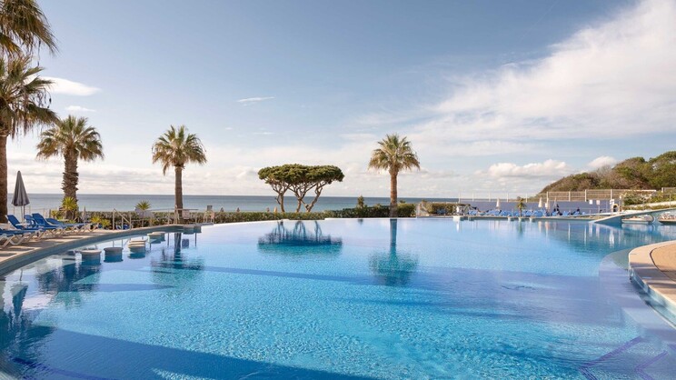 Grand Muthu Oura View Beach Club